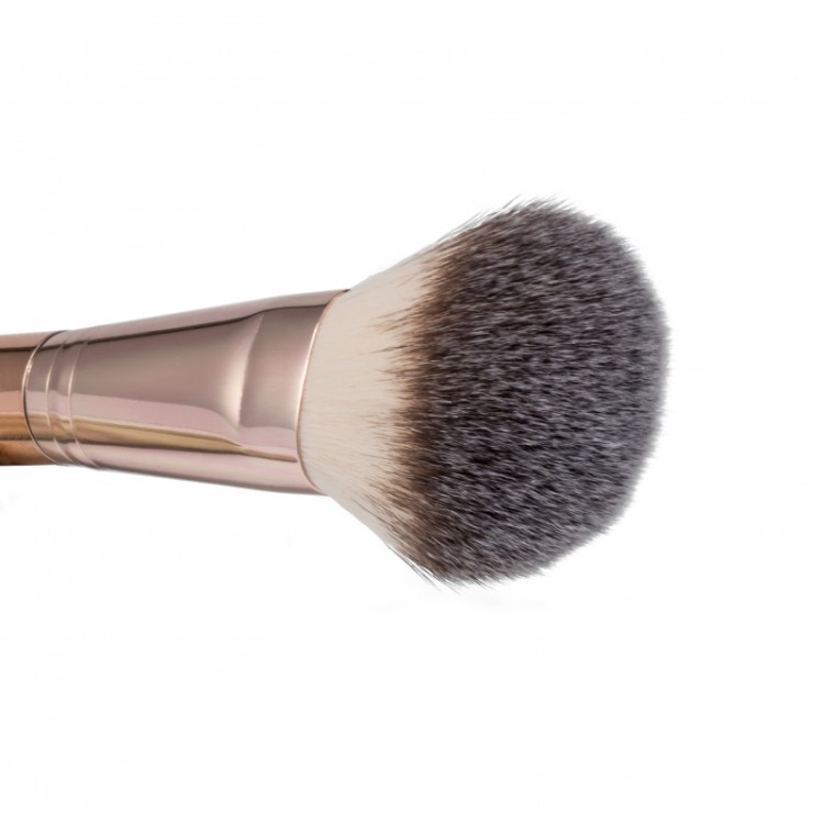 DONEGAL blush brush