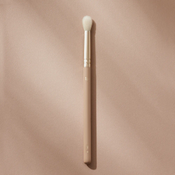 EVELINE EYE SHADOW BLENDING BRUSH E03